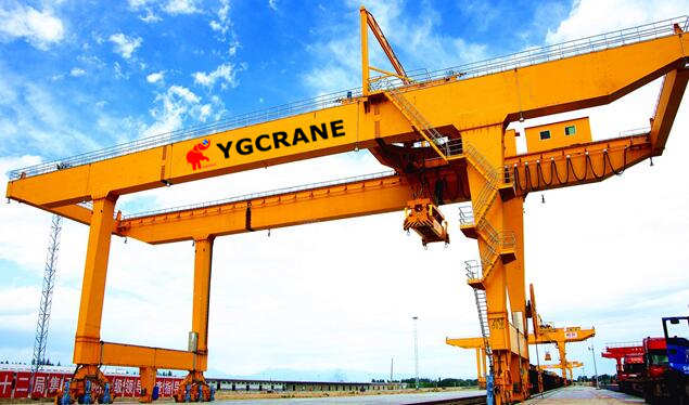 Container Gantry Crane: A powerful machinery used for efficient loading and unloading of containers at ports.